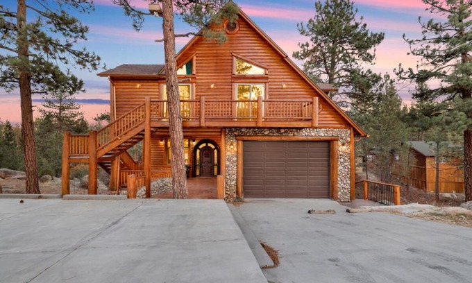 Big Bear House | Five Bears Cabin #2070 by Big Bear Vacations