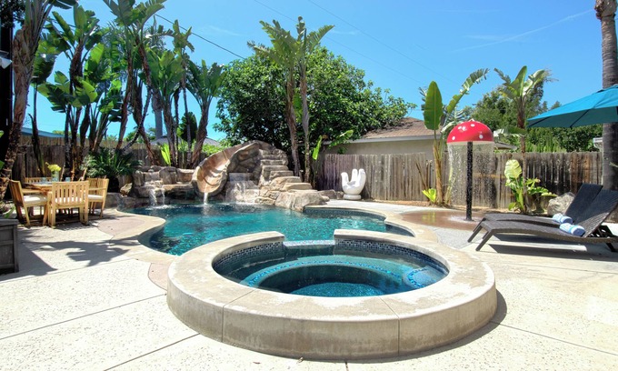 Hermosa Village House | Funtierland + Castle House 2 + Walk to Disneyland + Pool and Rockslide