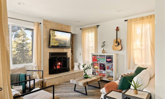 Arrowhead Villas House | Game Room I Fireplace I Firepit I 5 min -> Lake