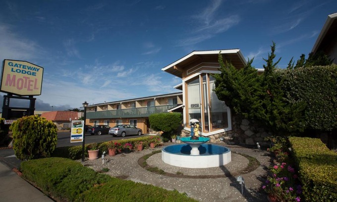 Seaside Hotel | Gateway Lodge