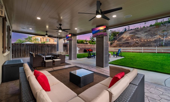 Temecula House | Gem of The Valley đ (Upscale, Comfort & Spacious)