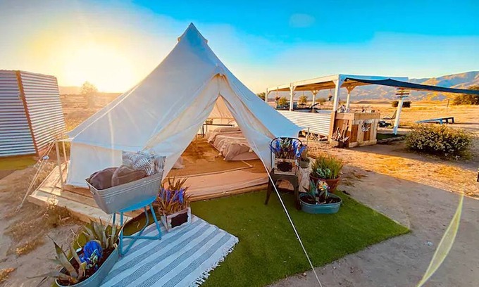 New Cuyama RV Rental | Glamorous California Campsite Retreat with Great Views