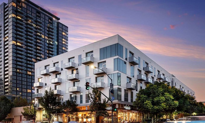 East Village Apartment | Griffis East Village: Comfortable 1-Bedroom Stay in Vibrant Downtown