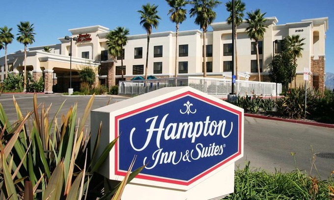 Chino Hills Hotel | Hampton Inn & Suites Chino Hills