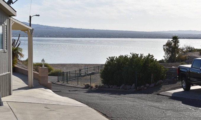 Havasu Lake House | HAVASU LAKE GREAT LOCATION