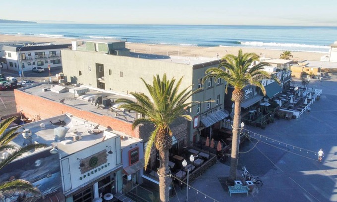 Hermosa Beach Hostel | Hostel ∙ 8 guests