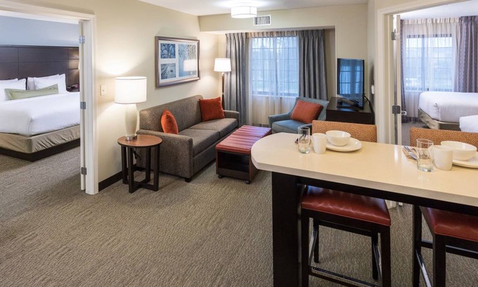 Corona Hotel | Hotel ∙ 2 bedrooms ∙ 7 guests