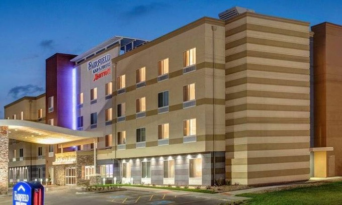 Camarillo Hotel | Hotel ∙ 4 guests