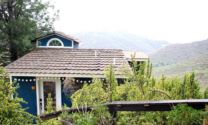 Rainbow CDP House | House ∙ 1 bedroom ∙ 4 guests