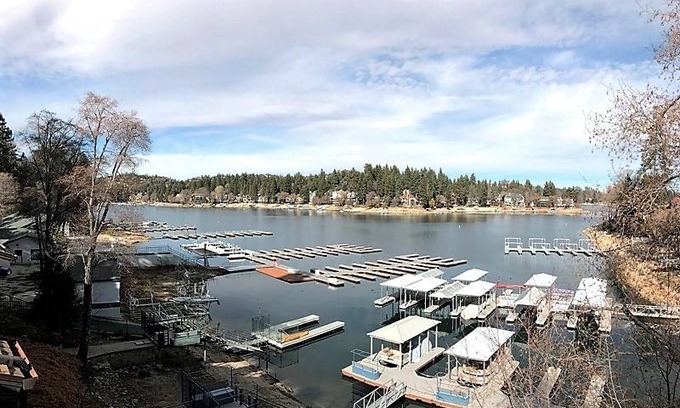 Lake Arrowhead House | House ∙ 2 bedrooms ∙ 6 guests