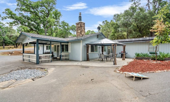 Groveland House | House ∙ 3 bedrooms ∙ 7 guests