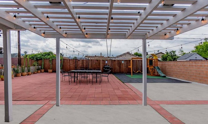 Hacienda Heights House | House ∙ 4 bedrooms ∙ 6 guests