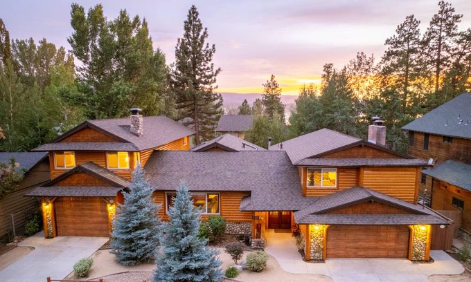 Big Bear Lake House | House ∙ 4 bedrooms ∙ 16 guests