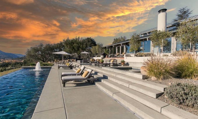 Monterey House | House ∙ 4 bedrooms ∙ 8 guests