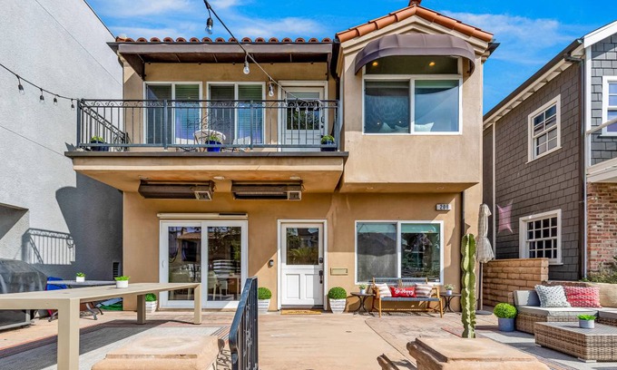Naples House | House ∙ 4 bedrooms ∙ 8 guests