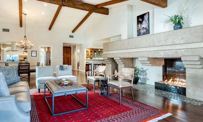 Indian Wells House | Indian Wells Pools and Streams Art Home w/Tennis