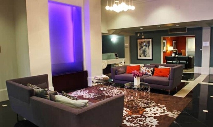 Westwood Apartment | Large 2 bed 2 bath Apt on Wilshire Corridor-Sn