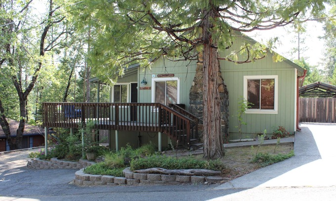 Bass Lake House | Little Heaven at Bass Lake