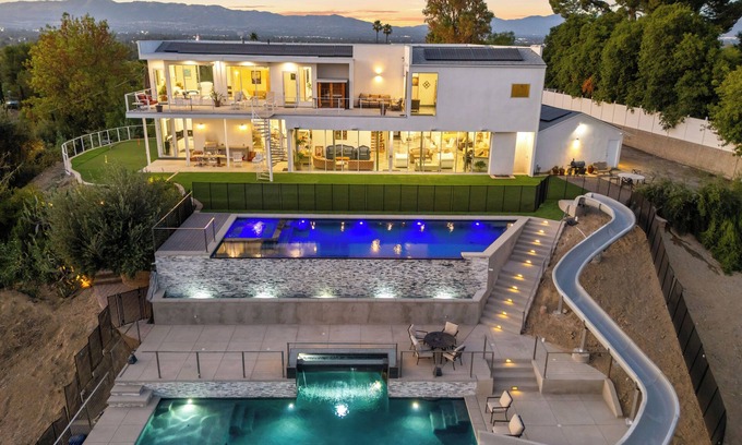 Woodland Hills Villa | Luxe 8000 sqft w/2 Pools, Sauna, Putting Green, Game Room | Alta Vista Estate