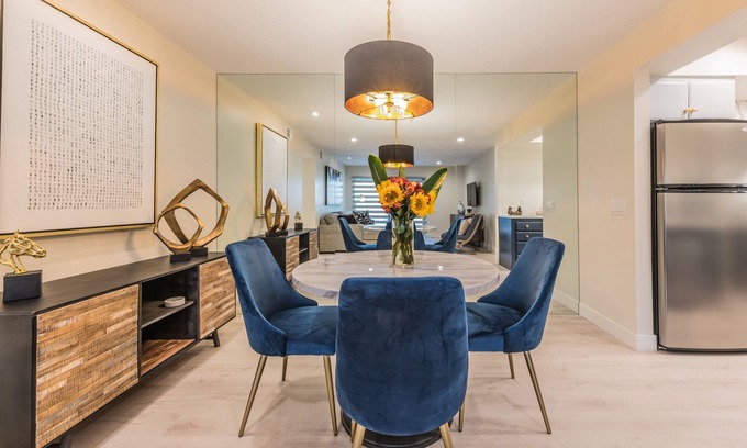 Downtown Palm Springs Condo | Luxury 2 Bed/2 Bath Downtown Palm Springs/Pool/Spa/Tennis