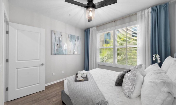 Portola Springs House | LUXURY STAY/UCI/WILD RIVERS/DISNEYLAND/POOLS/PARKS/LAGUNA BEACH