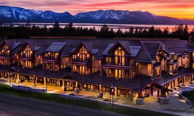 Lakeside Park Condo | Luxury 3br Steps From Heavenly Village & Gondola 3 Bedroom Condo by RedAwning