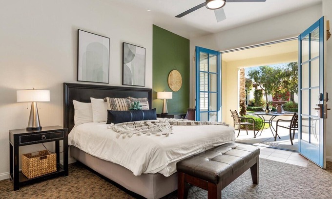 La Quinta Apartment | LV006 Downstairs Studio near Fitness Center & Pool