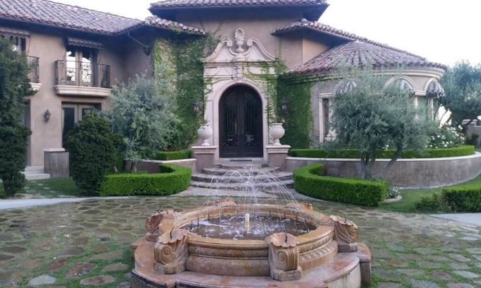 Montecito Park House | Majestic Property