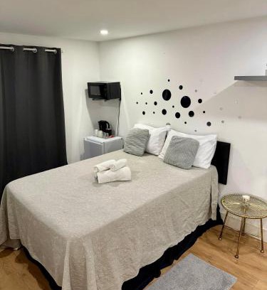 Lambeth House | Manu Double Room