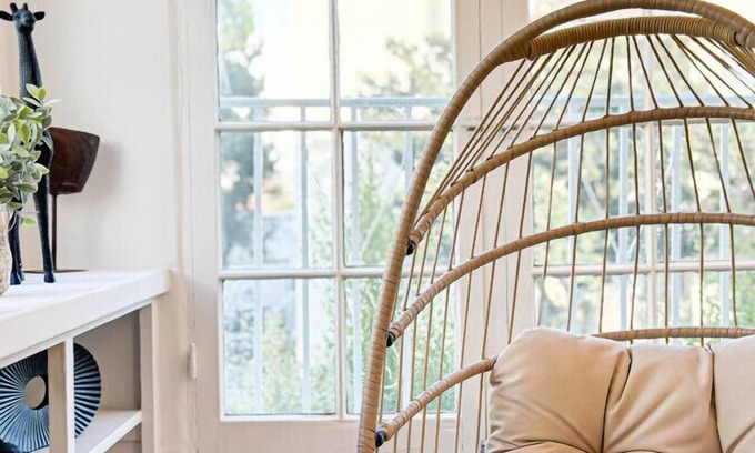 Westwood House | Modern 2-Bedroom Gem Close to Beverly Hills - DOH2