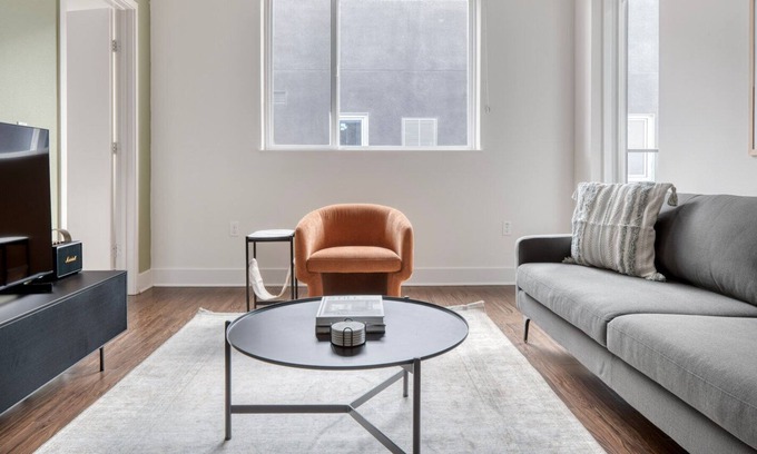 Palms Apartment | Modern Culver City 2BR w/ Gym, Roof & Lounge, nr 405, by Blueground