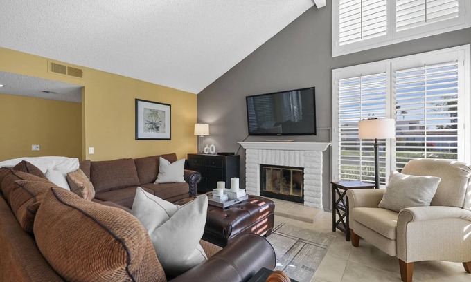 Cathedral City Condo | Modern Resort Living at Desert Dog in Cathedral Canyon Country Club