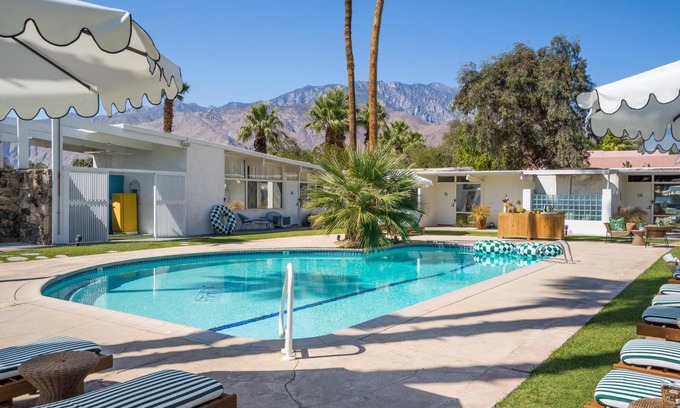 Desert Park Estates House | Monkey Tree Hotel 6 in Palm Springs