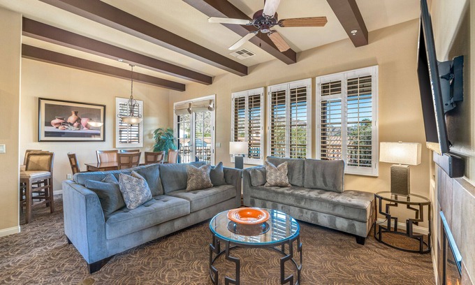 La Quinta Condo | Mountain View! Luxurious Villa near Clubhouse with Mountain Views - Pet Friendly! - Upstairs (C48)