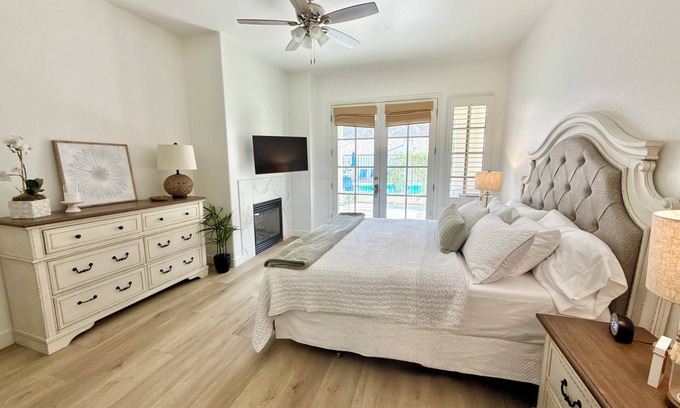 La Quinta Villa | New fresh modern look coming this summer! Be sure to hold your spot for fall.