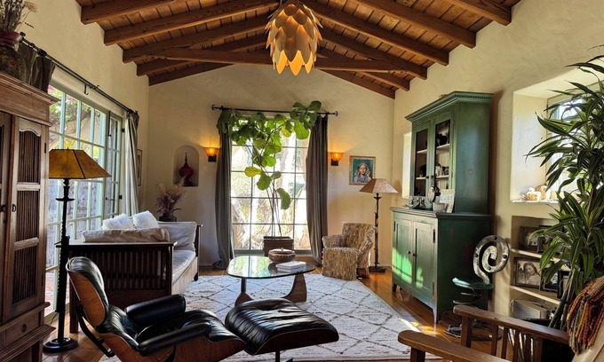 North of Wilshire House | New listing! 3 bd Spanish gem in Brentwood with courtyards & front/back yards.