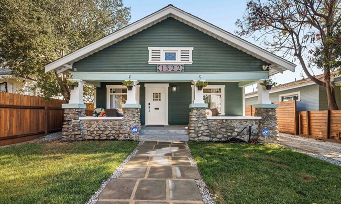 Hollywood House | New Listing - Pet-friendly Home, Premium Amenities, Gated with yard, EV Charger