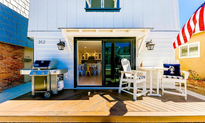 West Newport House | Newport Beach Chic I & II