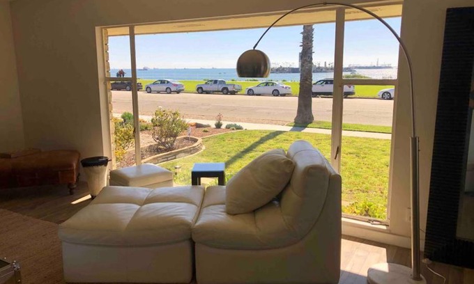 Bluff Park House | Ocean Front HOME with Amazing views!!