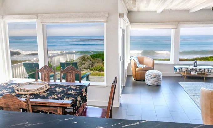 San Simeon Condo | Oceanfront Stay Near Cambria & Beaches 2 En-Suites