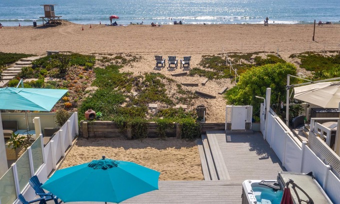 Sunset Beach House | October 10% Off - Beachfront House - New Remodel - Views, Spa + Deck