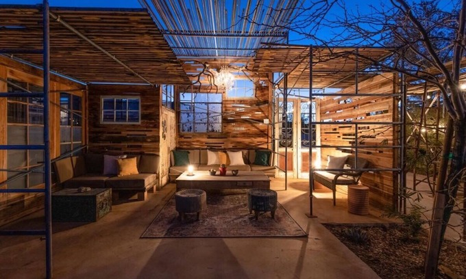 Joshua Tree Highlands Cabin | Original Homestead Cabin with pool!