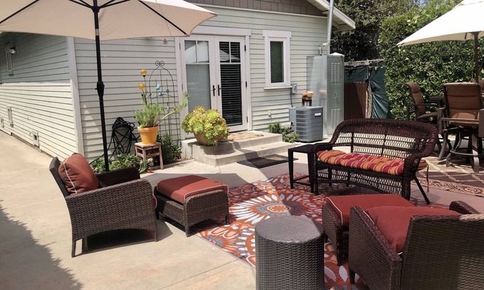North Central House | PASADENA ROSEBOWL Perfect 2Bed/2Bath Craftsman Home "THE BEST AREA!"