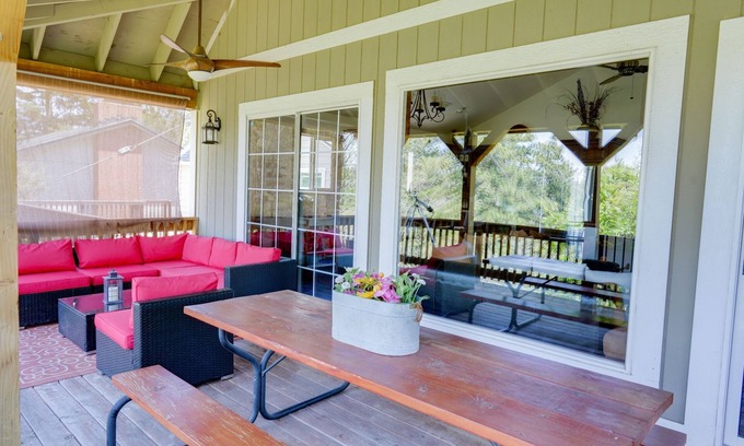 Blue Jay House | Peaceful MountainRetreat