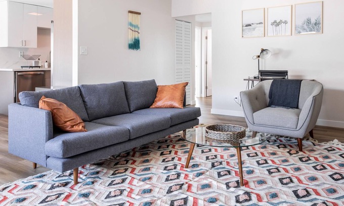 South Redondo Apartment | Pet-Friendly 2BR Apartment in Lovely Redondo Beach