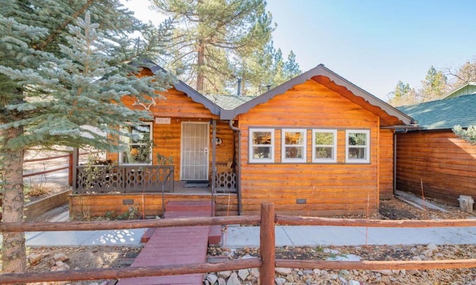 The Village House | Pine Forest Cabin