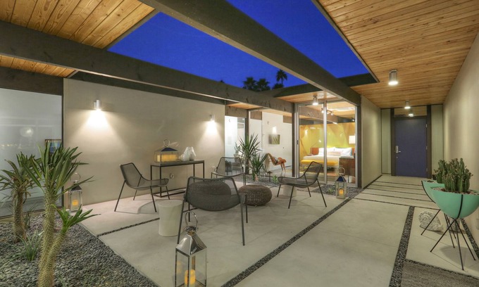 Tahquitz River Estates House | Private Post & Beam Eichler w/Pool & Spa in S. Palm Springs with Mountain Views
