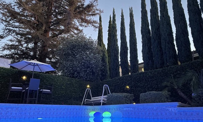 Costa Mesa Resort | Private room ∙ 1 guest