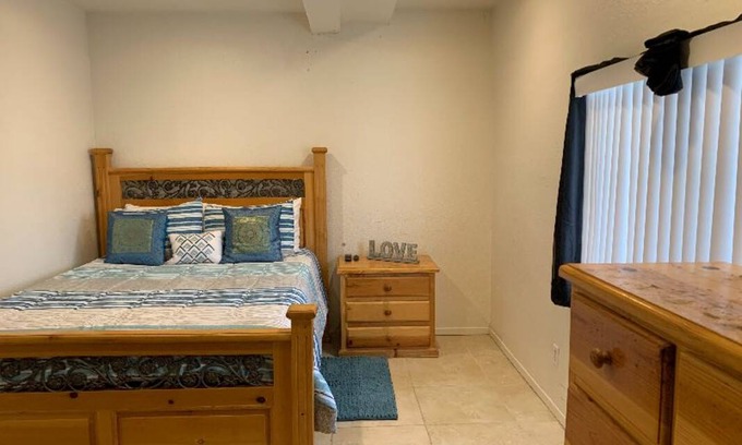 Lancaster Resort | Private room ∙ 1 guest