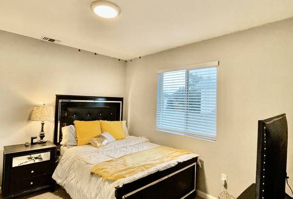 Prescott Resort | Private room ∙ 1 guest